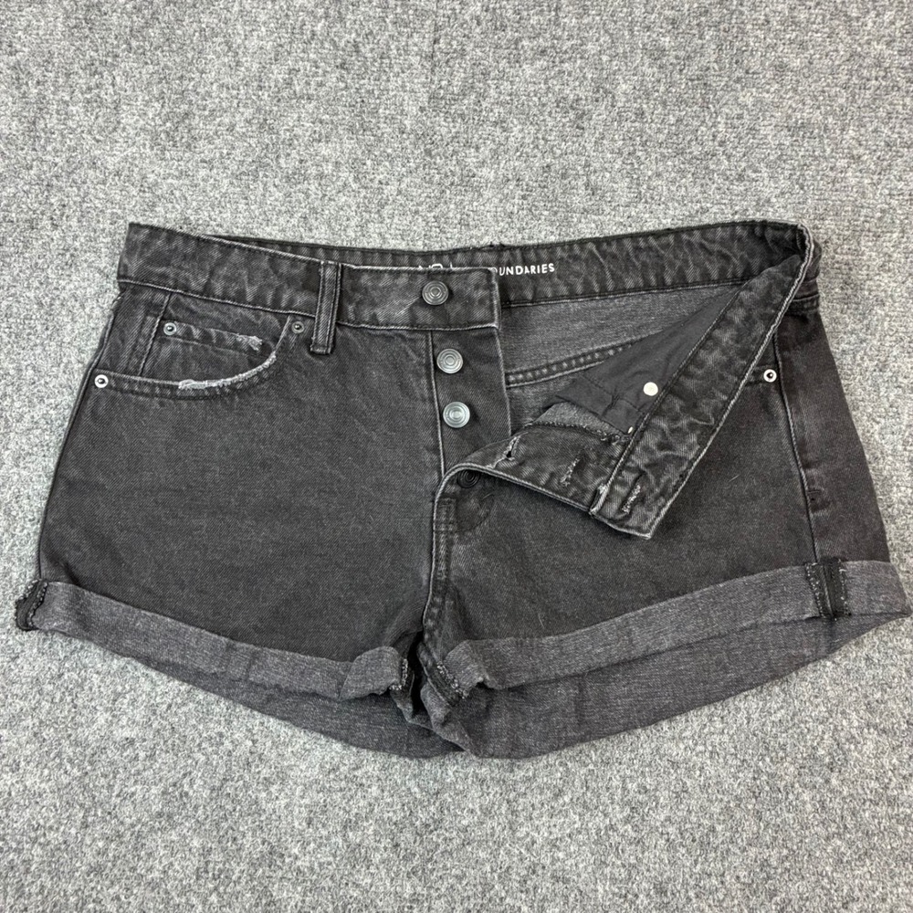 No Boundaries Mens Black Denim Shorts Button Fly Size 11 High Rise Rolled Hem